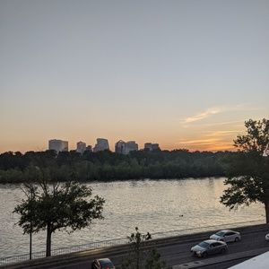 Meet your Posher, Abi